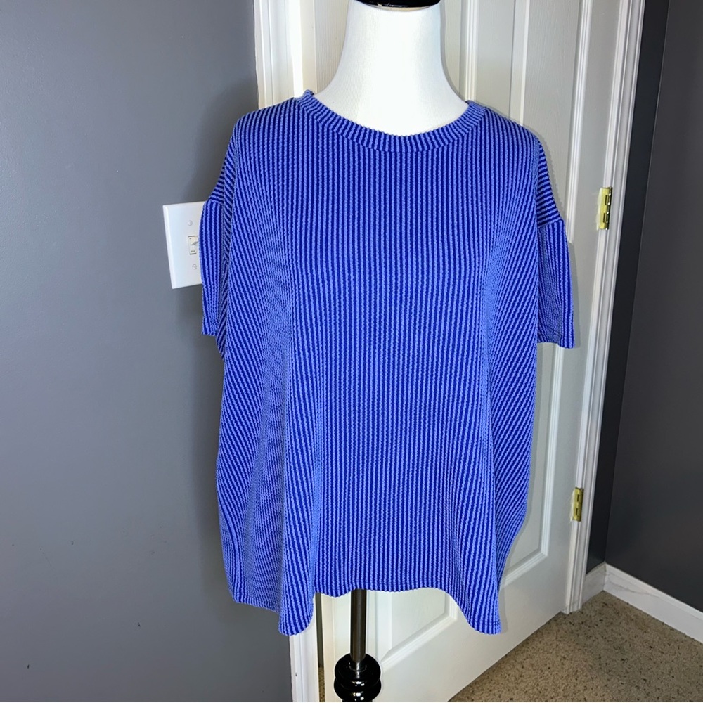 NWOT Zenana Royal Blue Oversized Ribbed Short Sleeve Shirt Size Medium